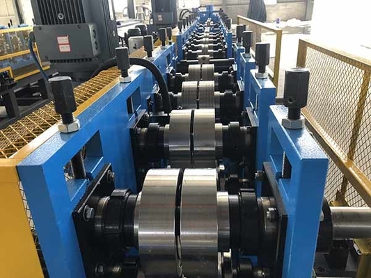सौर पर्लिन रोल बनाने की मशीन C40-C160 स्वचालित परिवर्तन