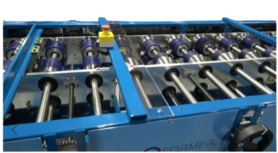 0.3mm 380v सोफिट छत पैनल रोल बनाने की मशीन