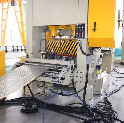 स्वचालित पंचिंग और लंबाई के लिए कटौती उत्पादन लाइन